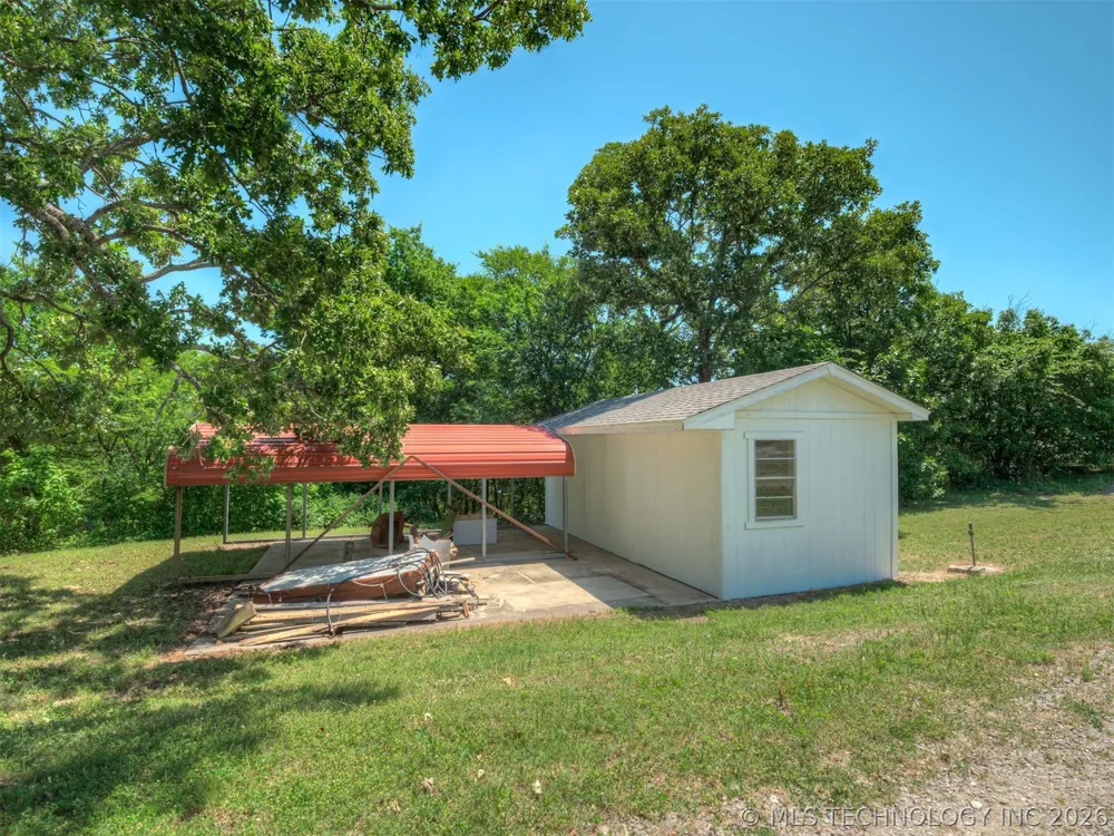 423310 E 1169 ROAD E Eufaula, OK 74432
