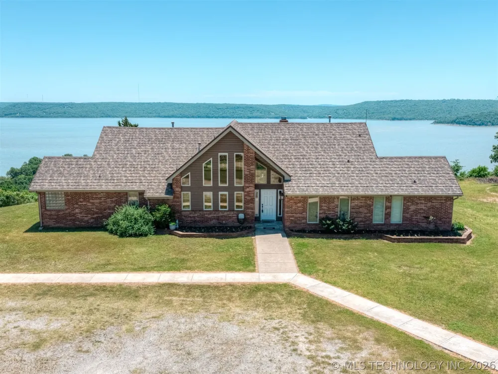 423310 E 1169 ROAD E Eufaula, OK 74432