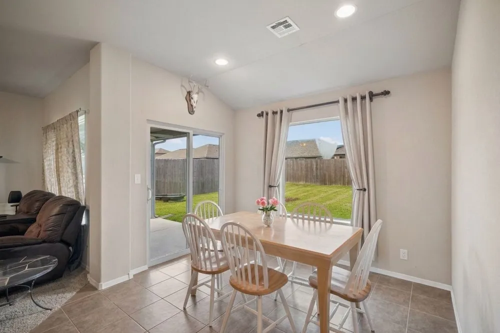 15305 E 110th Place Owasso, OK 74055