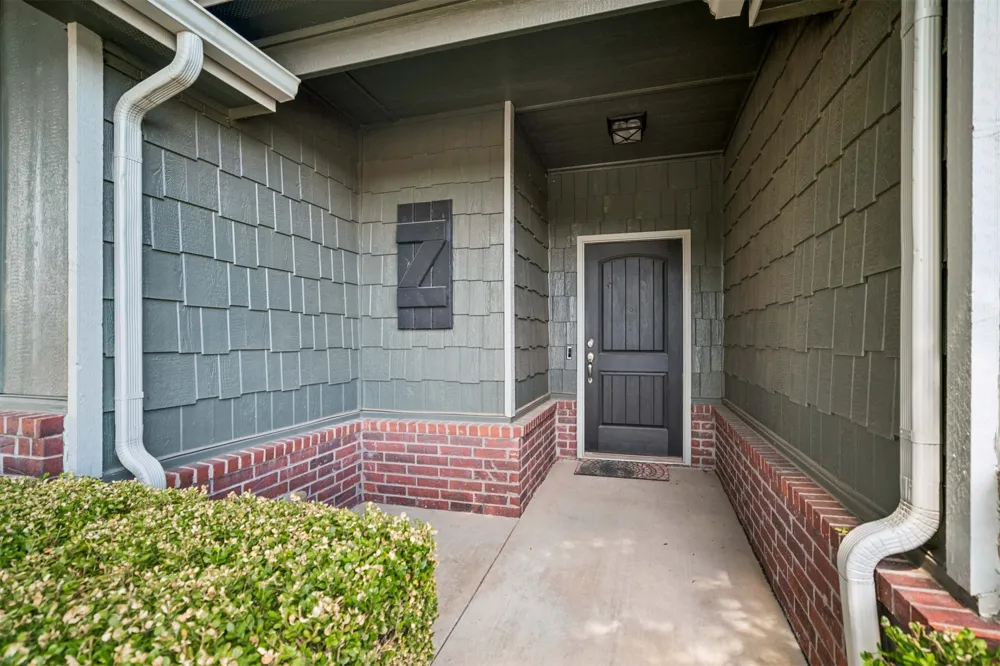 15305 E 110th Place Owasso, OK 74055