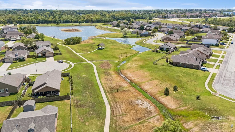 15305 E 110th Place Owasso, OK 74055