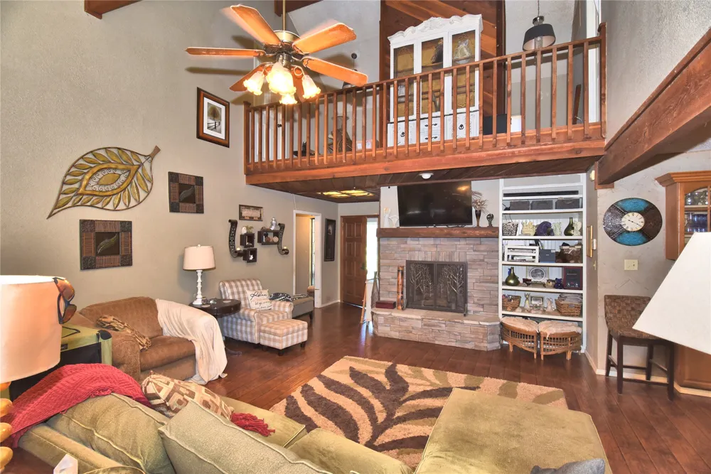8809 174th EastAvenue Owasso, OK 74055