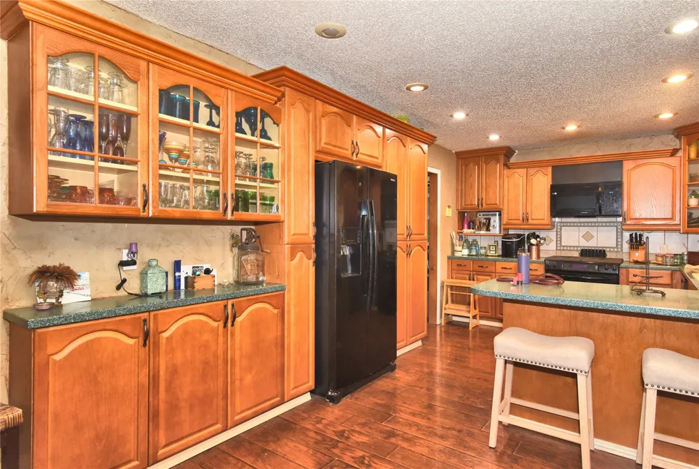 8809 174th EastAvenue Owasso, OK 74055