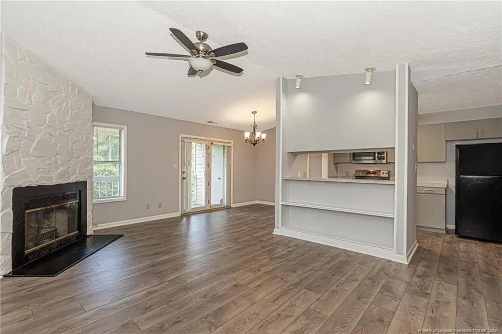 679 Bartons Landing Fayetteville, NC 28314