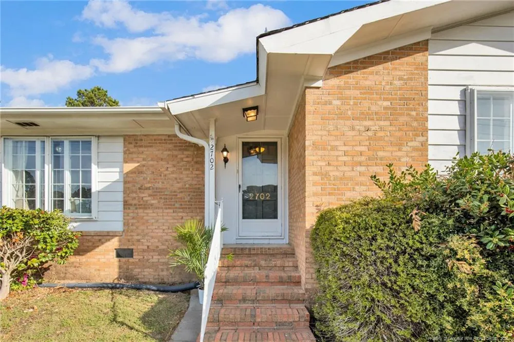 2702 Dartmouth Drive Fayetteville, NC 28304