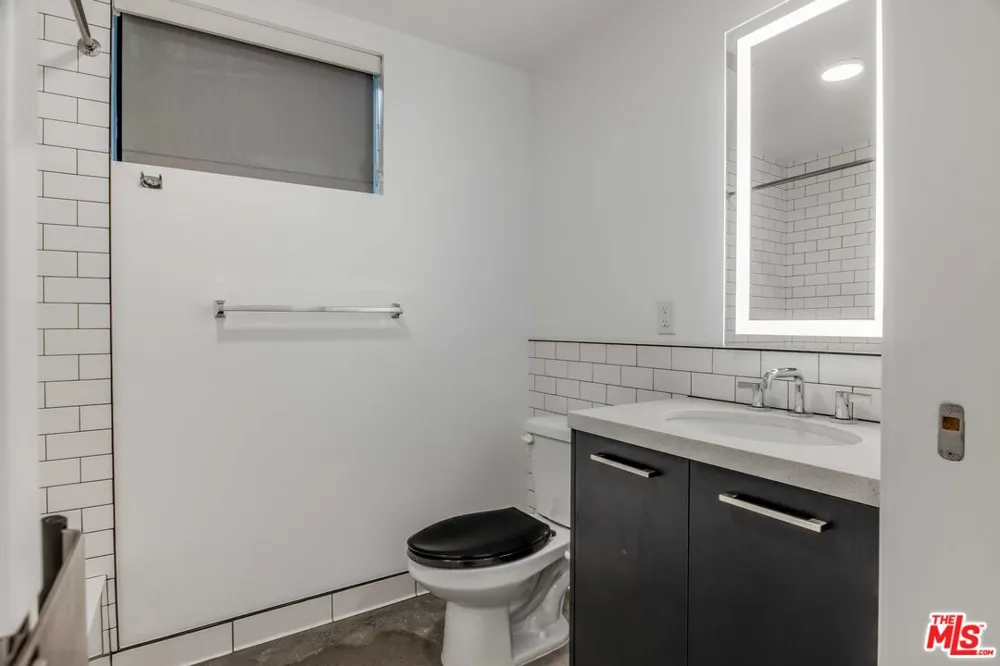 1250 Fairfax Avenue West Hollywood, CA 90046