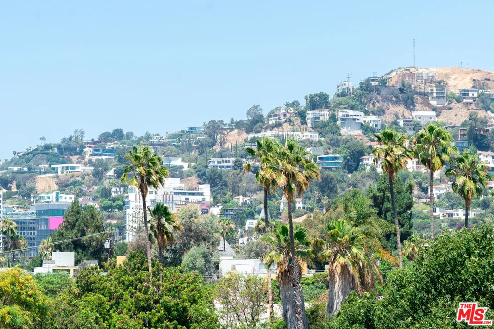 1250 Fairfax Avenue West Hollywood, CA 90046