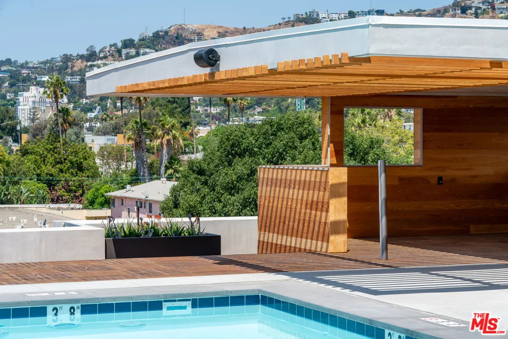 1250 Fairfax Avenue West Hollywood, CA 90046