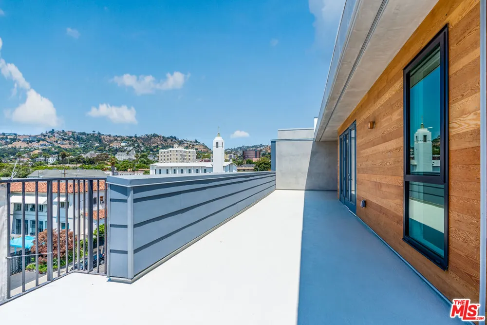 1250 Fairfax Avenue West Hollywood, CA 90046