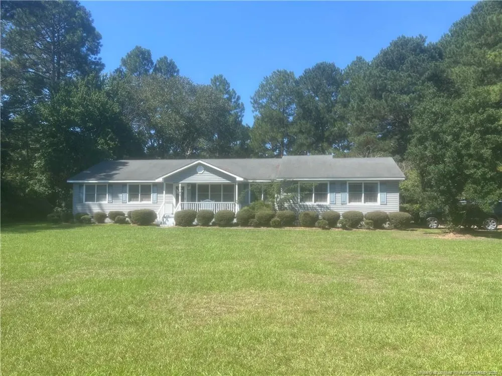 4137 Moss Neck Road Pembroke, NC 28372