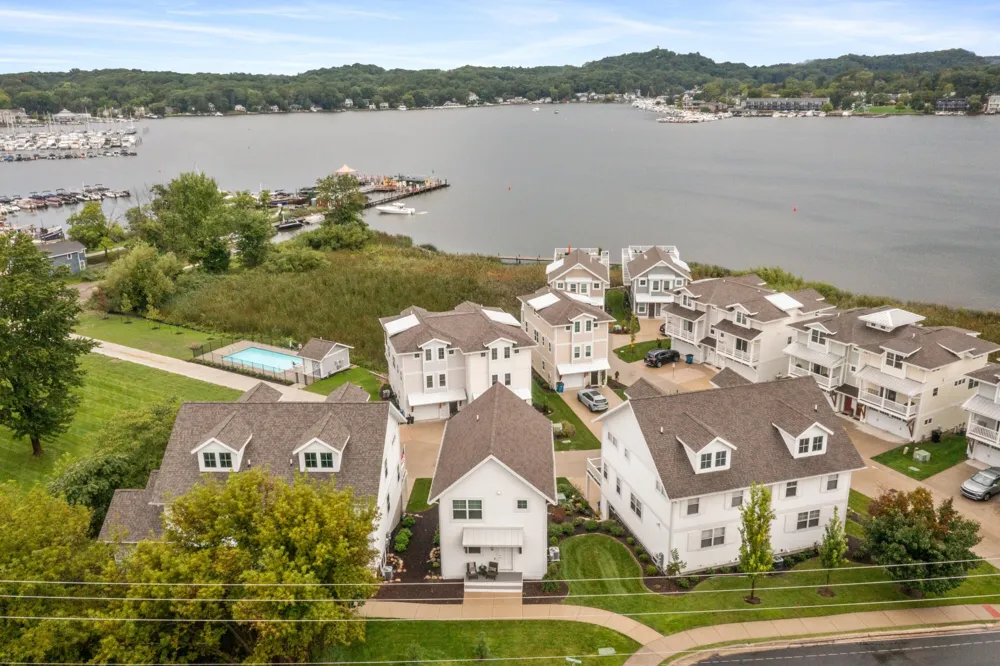 120 Kewatin Court Douglas, MI 49406