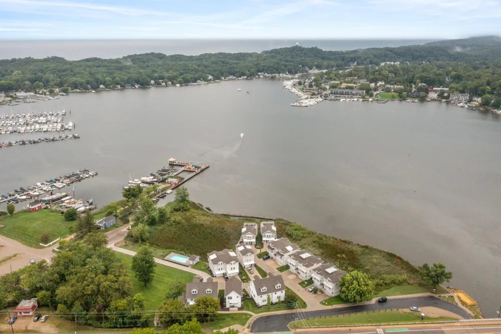 120 Kewatin Court Douglas, MI 49406