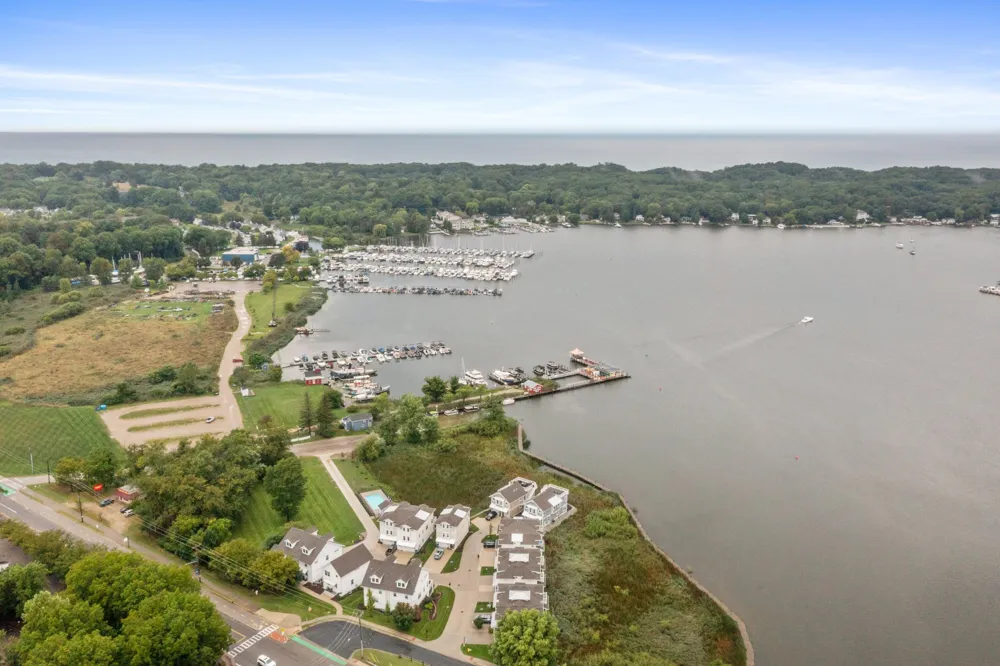 120 Kewatin Court Douglas, MI 49406