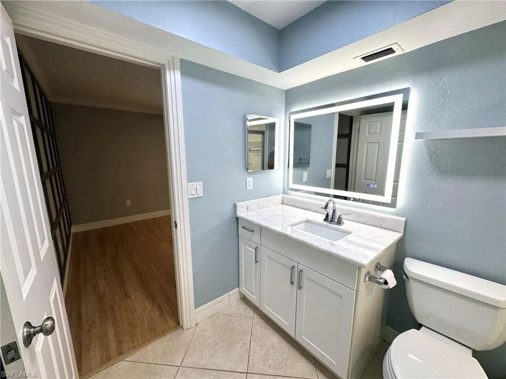 4 Watercolor Way #4 Naples, FL 34113