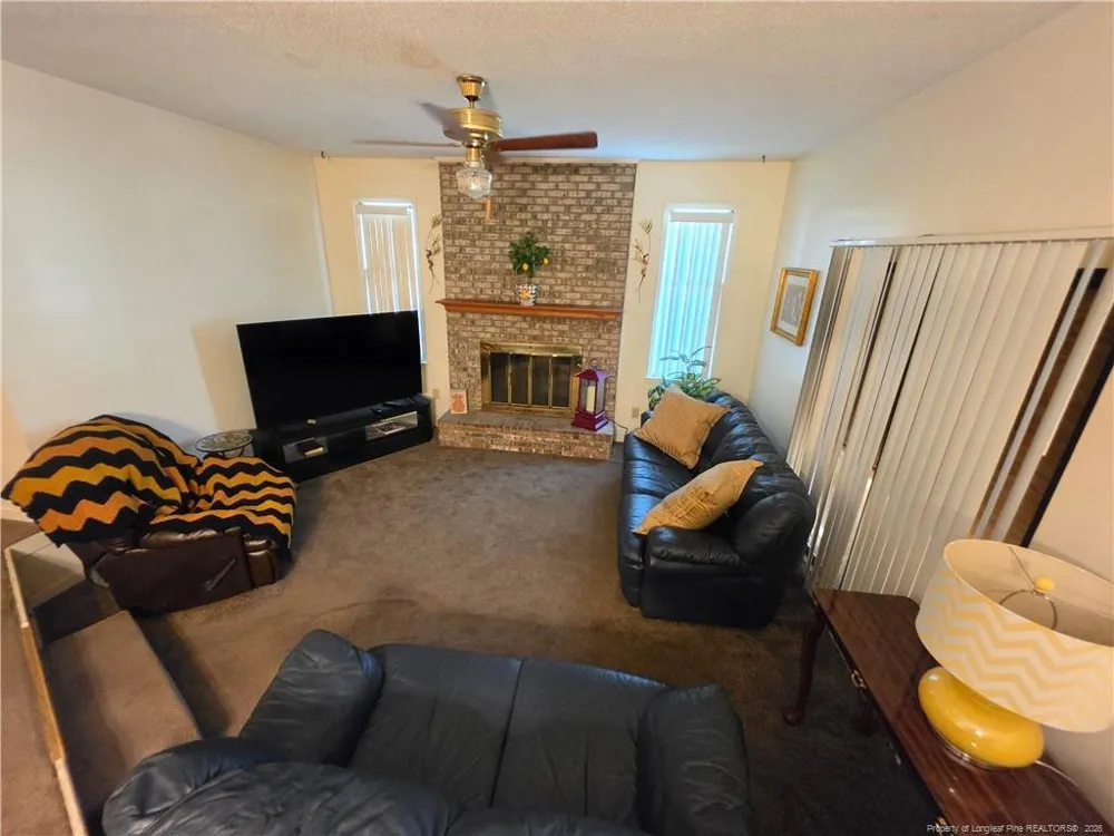 556 Glensford Drive Fayetteville, NC 28314