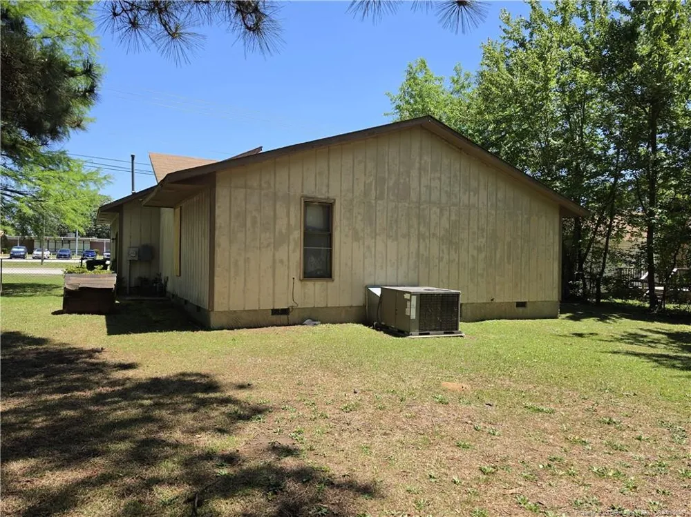 556 Glensford Drive Fayetteville, NC 28314