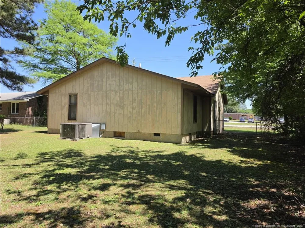 556 Glensford Drive Fayetteville, NC 28314
