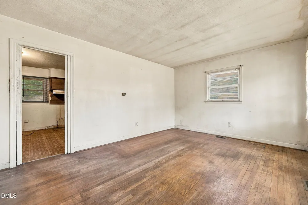 302 E 17th Street Scotland Neck, NC 27874