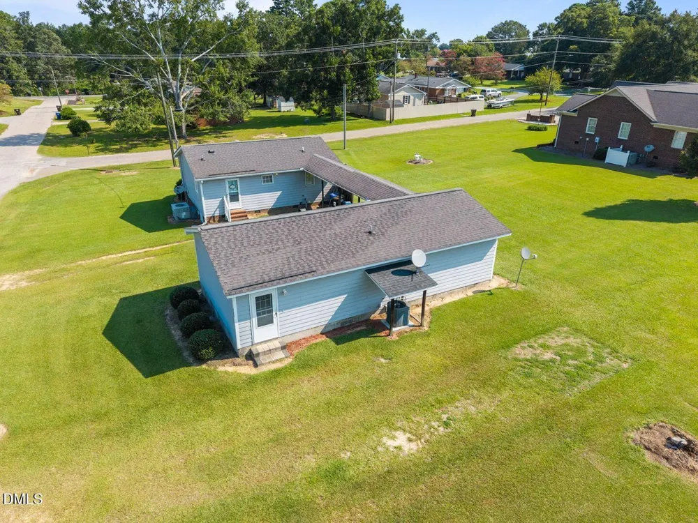 145 S Patterson Street Coats, NC 27521