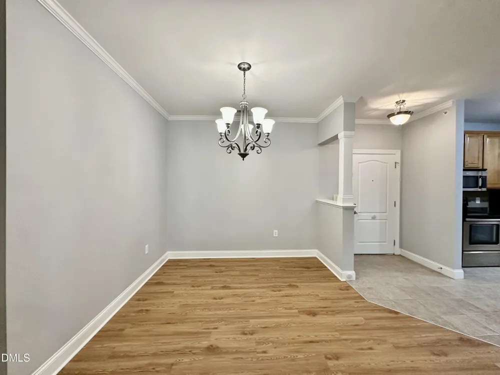 2810 Bedford Avenue #305 Raleigh, NC 27607