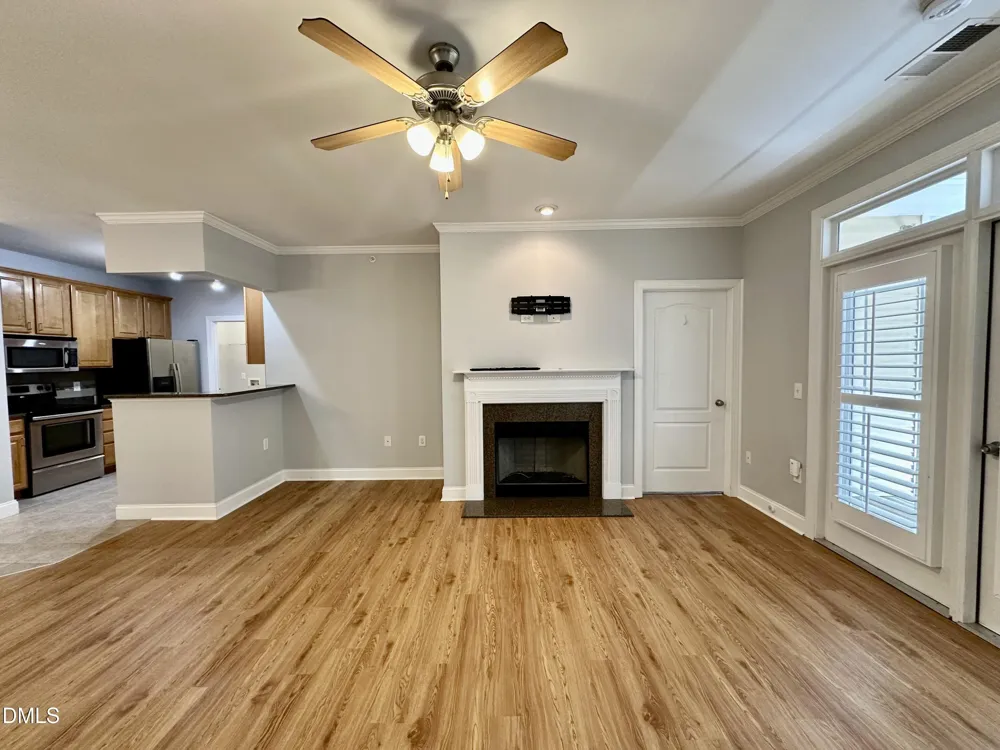 2810 Bedford Avenue #305 Raleigh, NC 27607