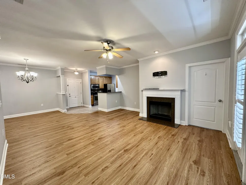 2810 Bedford Avenue #305 Raleigh, NC 27607