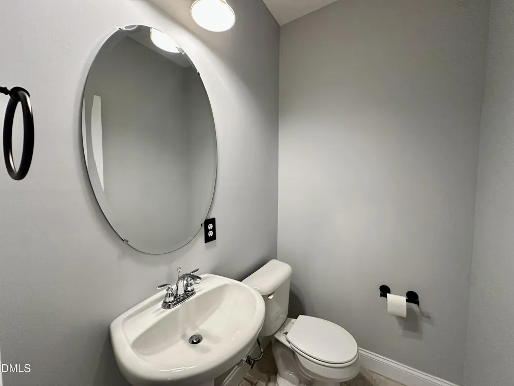 2810 Bedford Avenue #305 Raleigh, NC 27607