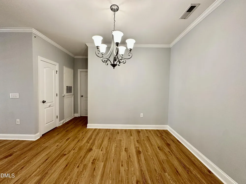 2810 Bedford Avenue #305 Raleigh, NC 27607