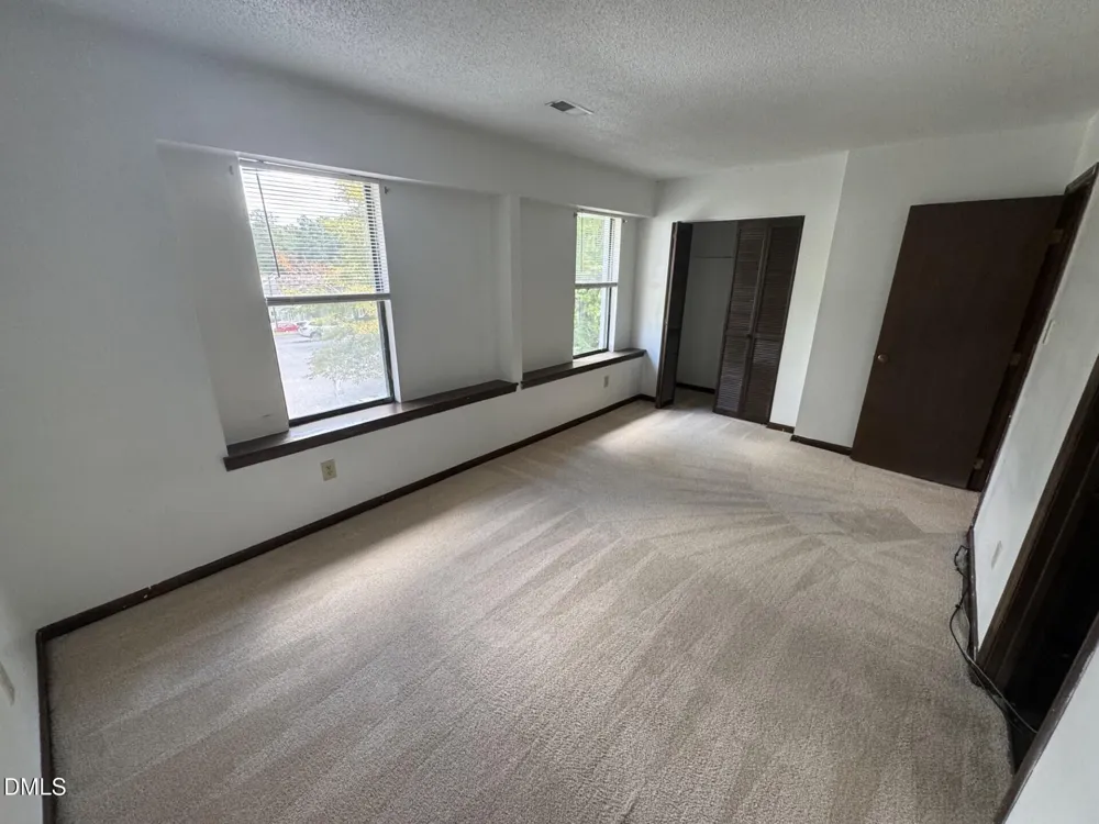 5721 Pool Side Drive Raleigh, NC 27612