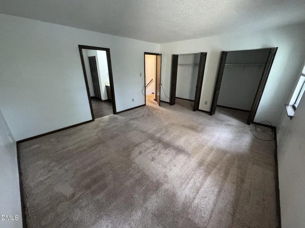 5721 Pool Side Drive Raleigh, NC 27612