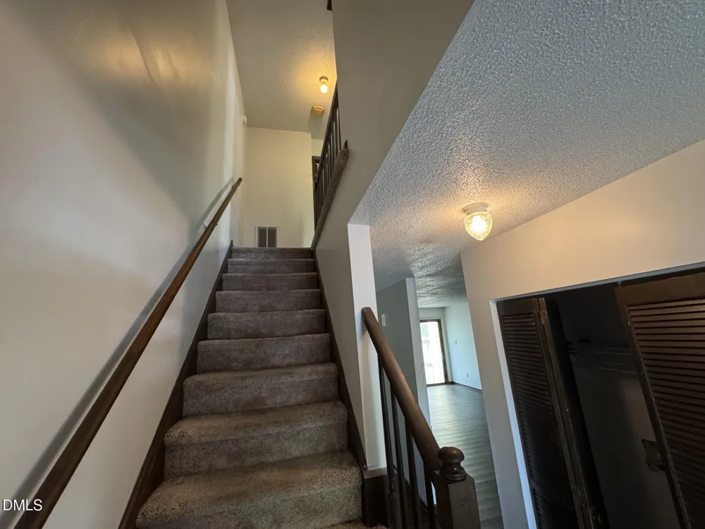 5721 Pool Side Drive Raleigh, NC 27612