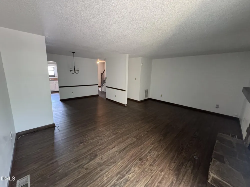 5721 Pool Side Drive Raleigh, NC 27612