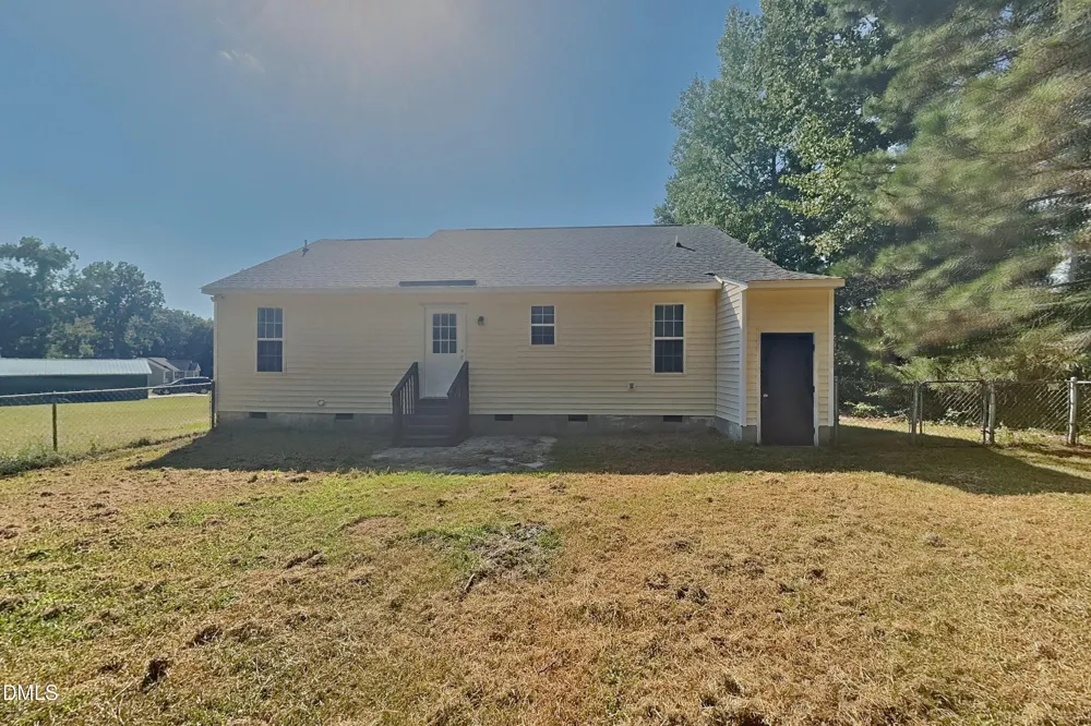 105 Pinto Lane Zebulon, NC 27597