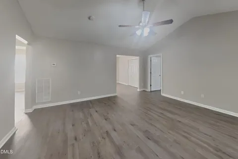 105 Pinto Lane