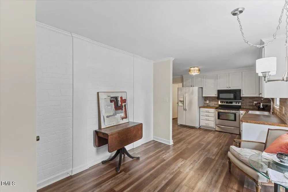 8501 Shadow Wood Place Raleigh, NC 27613