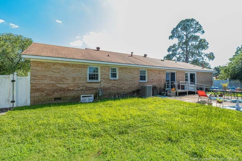 5215 Foxfire Road Fayetteville, NC 28303