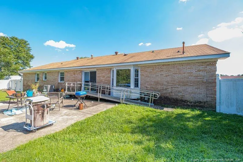 5215 Foxfire Road Fayetteville, NC 28303