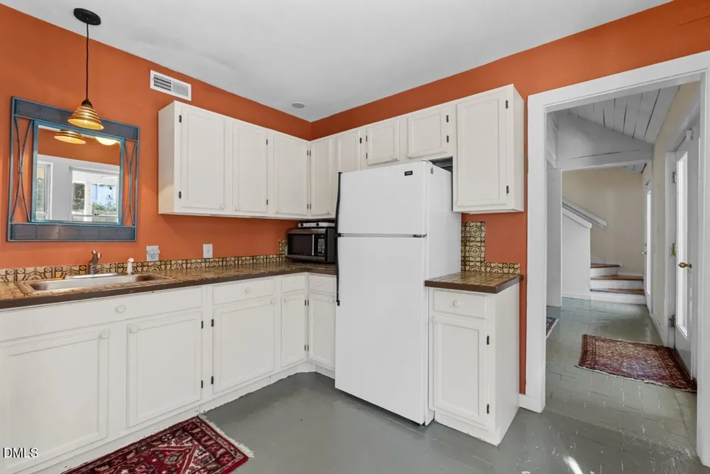 303 Henderson Street Chapel Hill, NC 27514