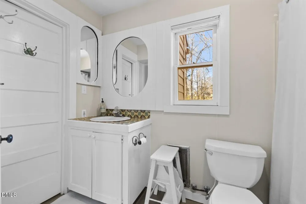 303 Henderson Street Chapel Hill, NC 27514