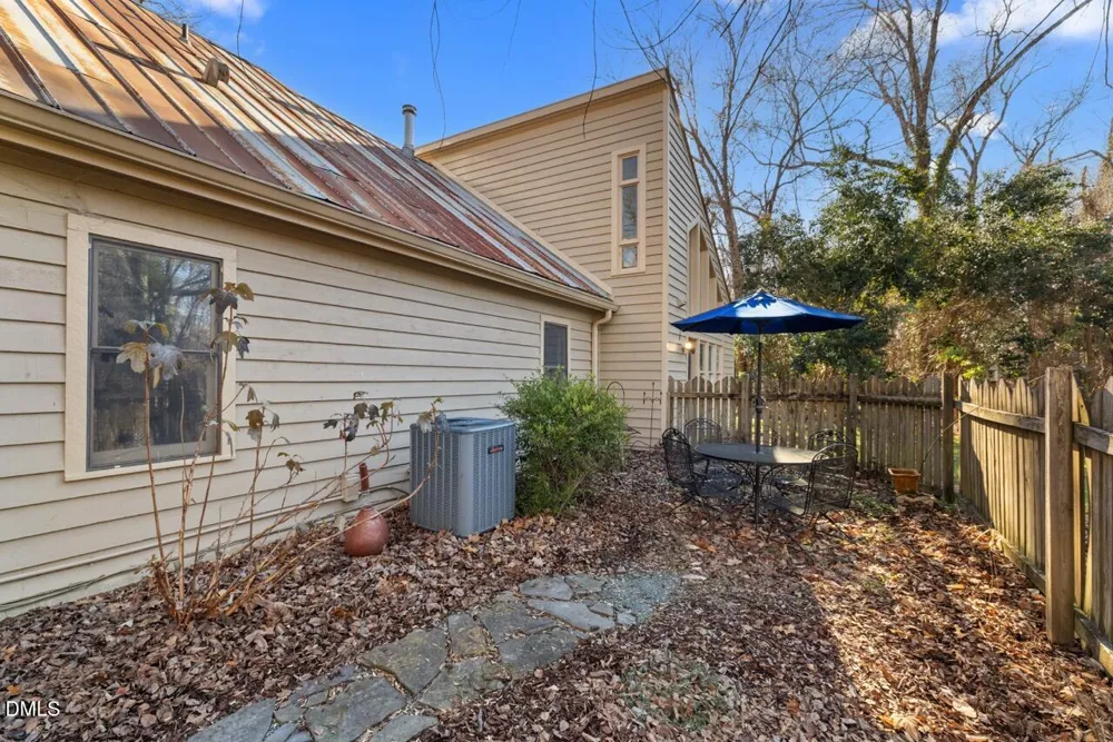 303 Henderson Street Chapel Hill, NC 27514
