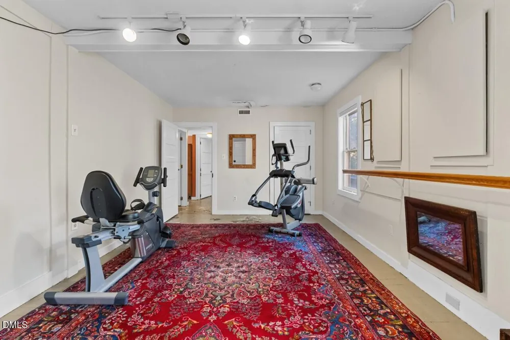 303 Henderson Street Chapel Hill, NC 27514