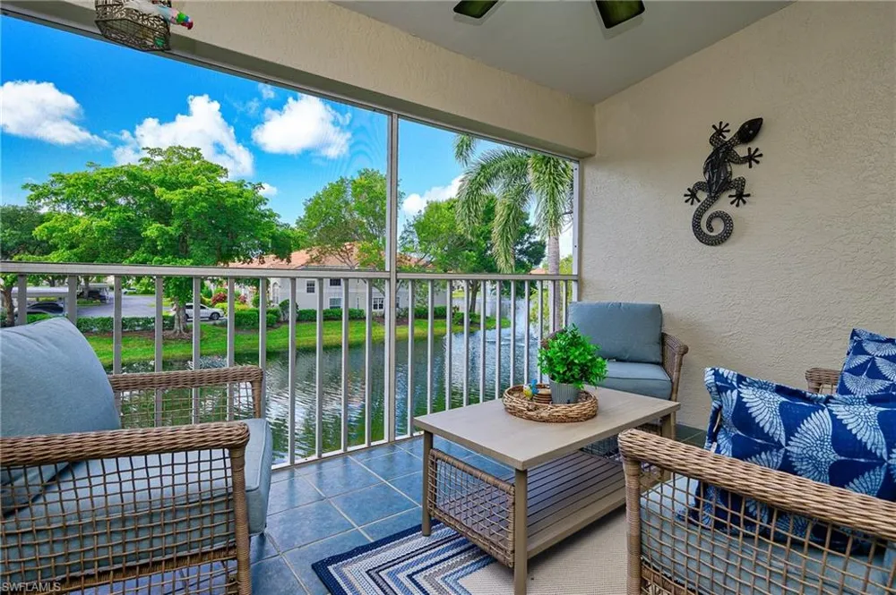 2460 Old Groves Road #E-201 Naples, FL 34109