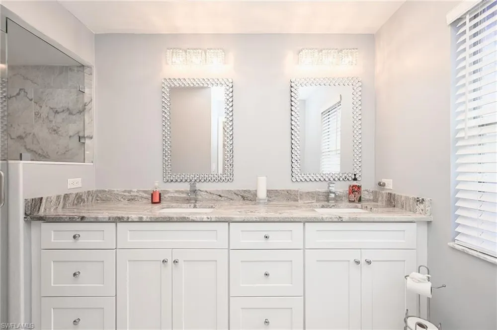 2460 Old Groves Road #E-201 Naples, FL 34109