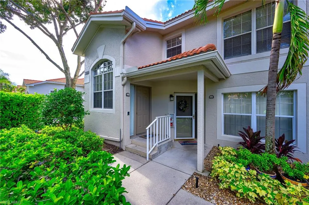 2460 Old Groves Road #E-201 Naples, FL 34109