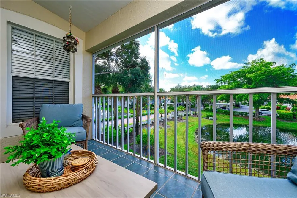 2460 Old Groves Road #E-201 Naples, FL 34109