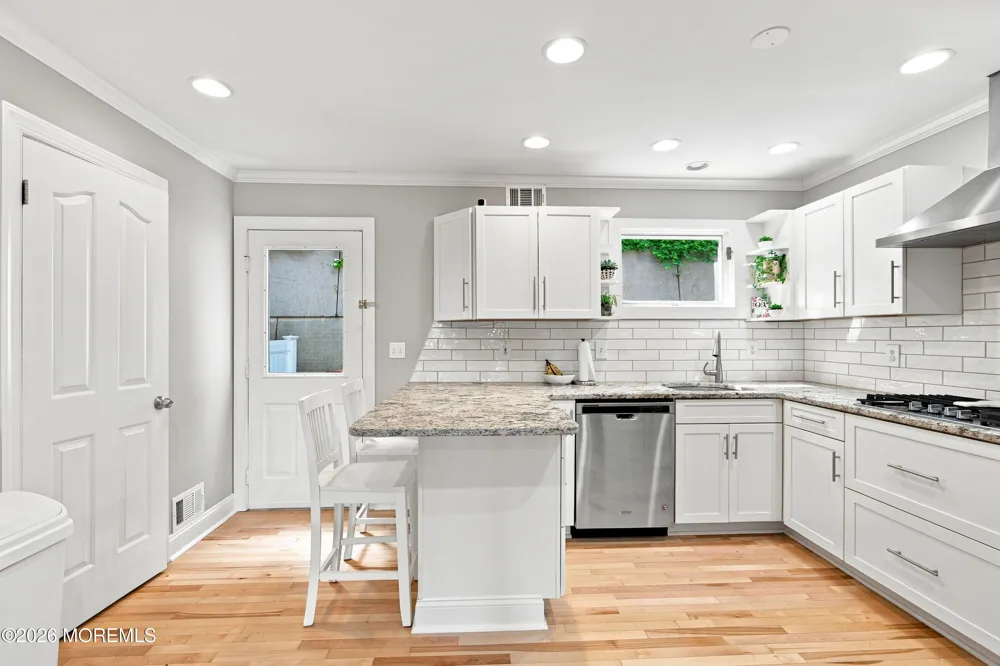 255 Shore Drive #10 Highlands, NJ 07732