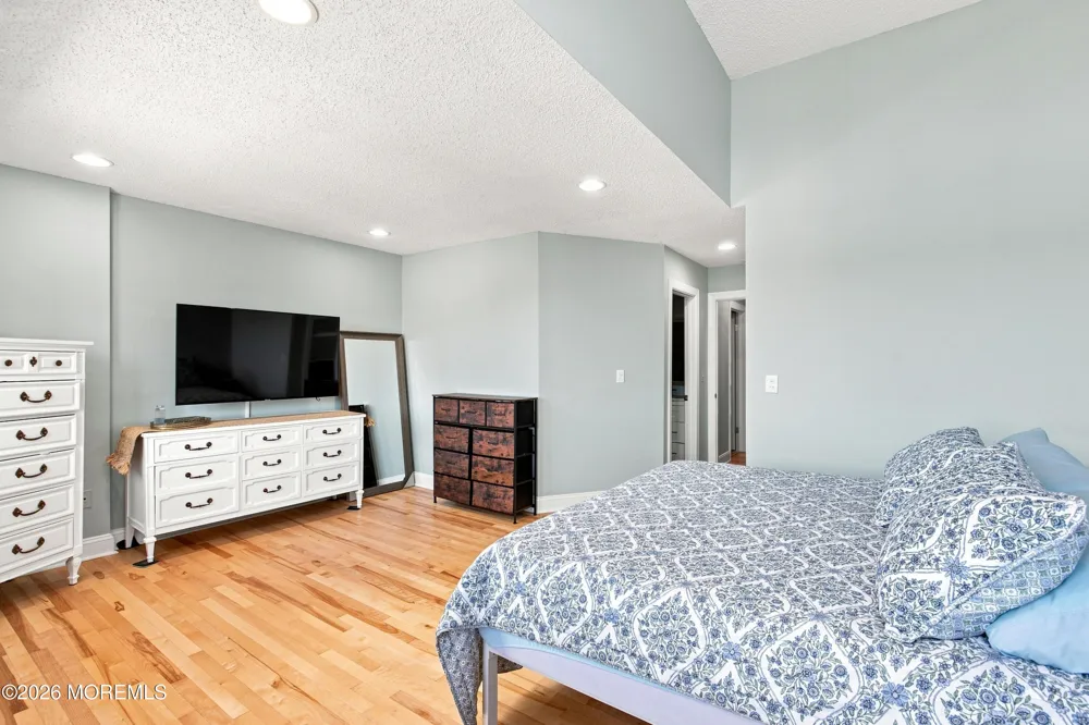 255 Shore Drive #10 Highlands, NJ 07732