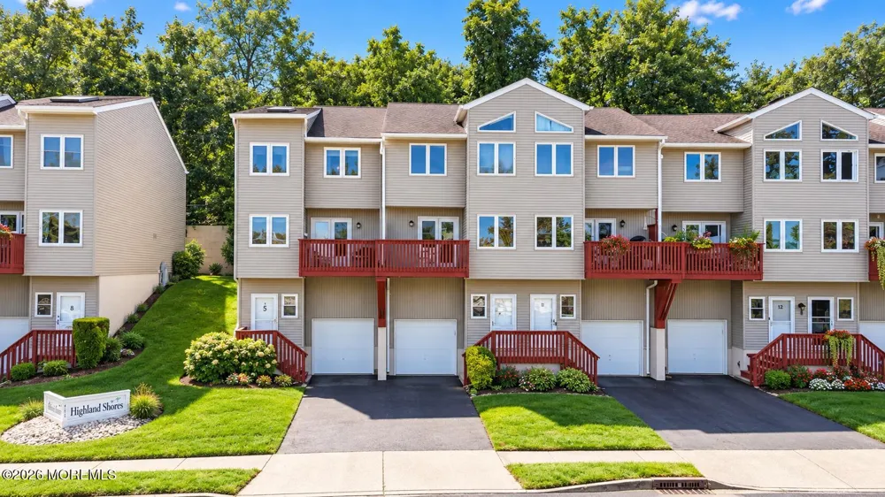 255 Shore Drive #10 Highlands, NJ 07732