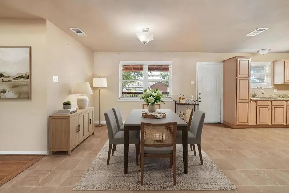 2604 Globe Avenue Dallas, TX 75228