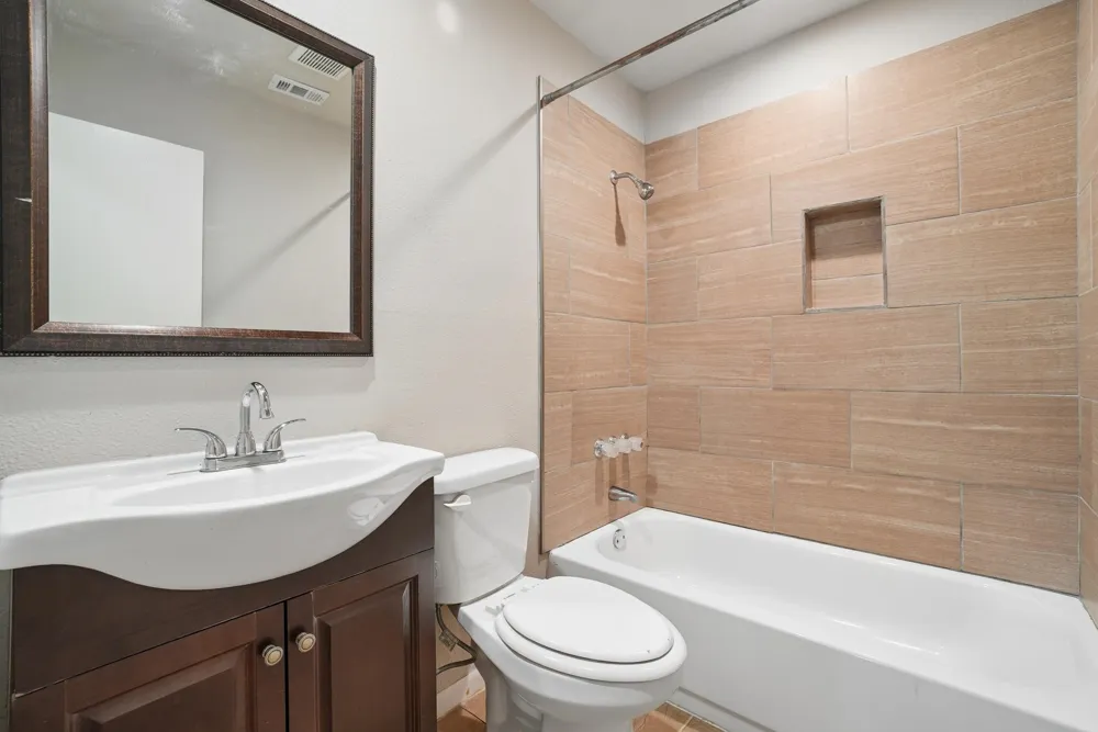 2604 Globe Avenue Dallas, TX 75228